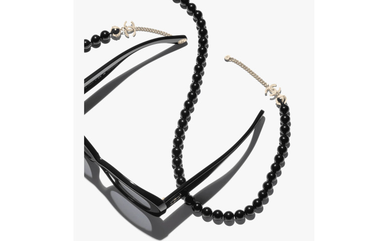 Lunettes Rectangle Chanel 