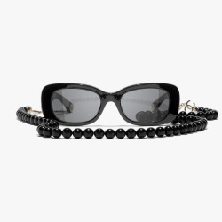 Lunettes Rectangle Chanel 