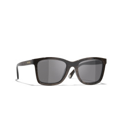 Lunettes de soleil femme Chanel