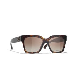 Lunettes de soleil femme Chanel