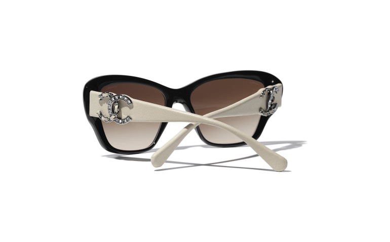 lunettes de soleil  femme Chanel 